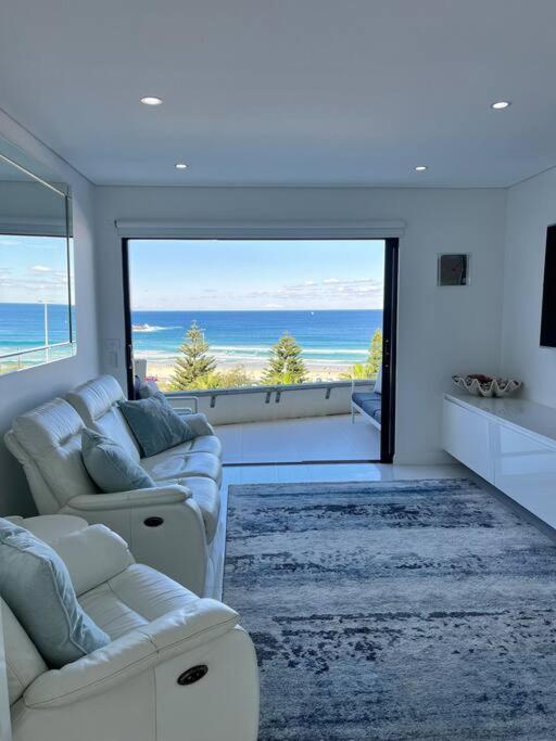 Bondi Beach Waves Beachfront Apartment Sydney Exterior photo